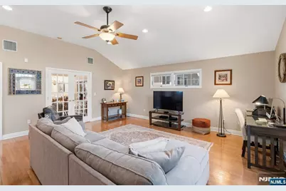 262 Cornwall Road, Glen Rock, NJ 07452 - Photo 25