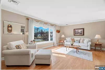 262 Cornwall Road, Glen Rock, NJ 07452 - Photo 11