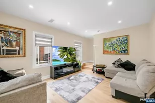 107 Chestnut St, Rochelle Park Township, NJ 07662 - Photo 5