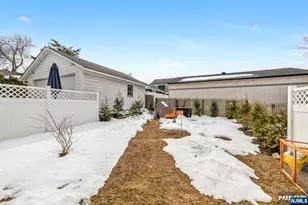 107 Chestnut St, Rochelle Park Township, NJ 07662 - Photo 31