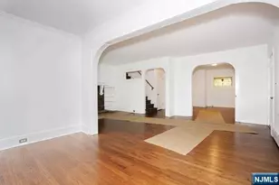 220 Raymond St, Hasbrouck Heights, NJ 07604 - Photo 13