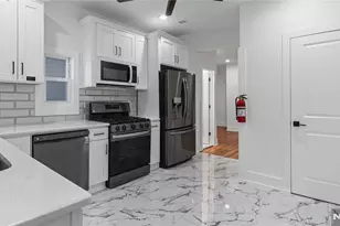 270 Ogden St, Orange, NJ 07050 - Photo 21