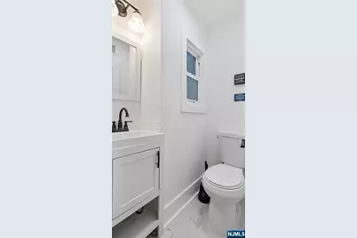 270 Ogden Street, Orange, NJ 07050 - Photo 25