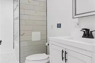 270 Ogden St, Orange, NJ 07050 - Photo 13