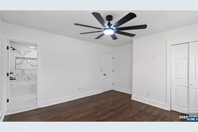 270 Ogden Street, Orange, NJ 07050 - Photo 17