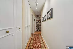 555 North Ave 17-U, Fort Lee, NJ 07024 - Photo 1