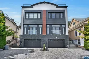 52 Myrtle B, Edgewater, NJ 07020 - Photo 1