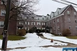 140 W Englewood Ave C4, Teaneck Township, NJ 07652 - Photo 1