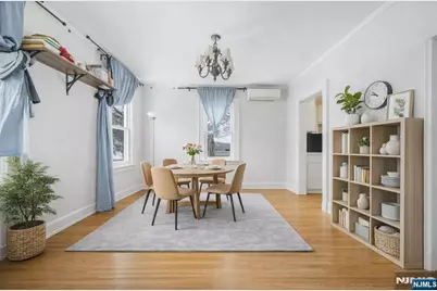 6 Franklin, Montclair, NJ 07042 - Photo 5