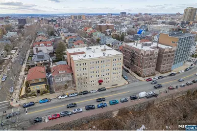 875 Boulevard E 35 #35, Weehawken, NJ 07086 - Photo 3