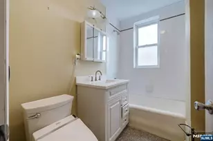 875 Blvd E 35, Weehawken, NJ 07086 - Photo 11