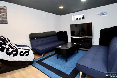 604 Elm Avenue, Saddle Brook Township, NJ 07663 - Photo 11