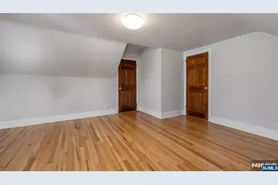 10-09 Charles Street, Fair Lawn, NJ 07410 - Photo 27