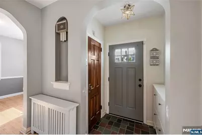 10-09 Charles Street, Fair Lawn, NJ 07410 - Photo 3