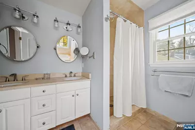 41 Ramsey Avenue, Ramsey, NJ 07446 - Photo 13