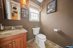 41 Ramsey Ave, Ramsey, NJ 07446 - Photo 15