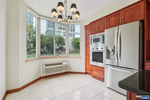 100 Old Palisade Road Pl16, Fort Lee, NJ 07024 - Photo 17