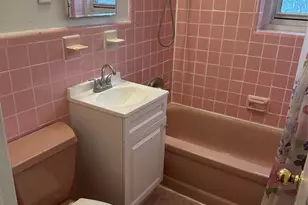 1575 Center Ave 2E, Fort Lee, NJ 07024 - Photo 3