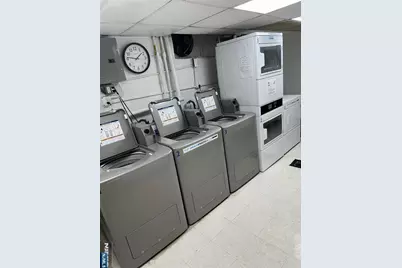 1575 Center Avenue 2E #2E, Fort Lee, NJ 07024 - Photo 7