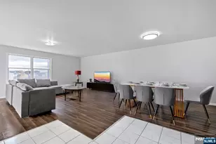 101 Oak Street 2, Bayonne, NJ 07002 - Photo 3