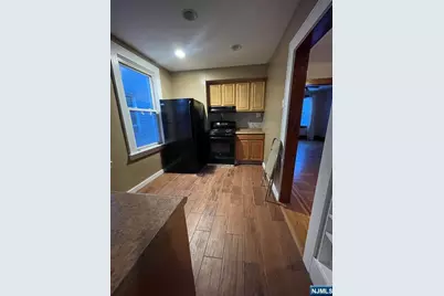 145 Maple Street 2 #2, Kearny, NJ 07032 - Photo 5