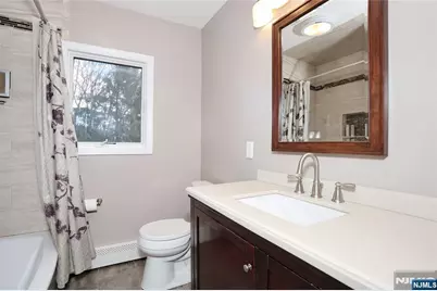 1400 Rt-208, Hawthorne, NJ 07506 - Photo 15