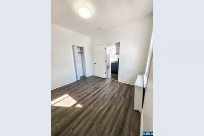 23 Lincoln Place 2nd Floor #2nd Floor, Garfield, NJ 07026 - Photo 11