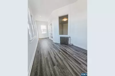 23 Lincoln Place 2nd Floor #2nd Floor, Garfield, NJ 07026 - Photo 7