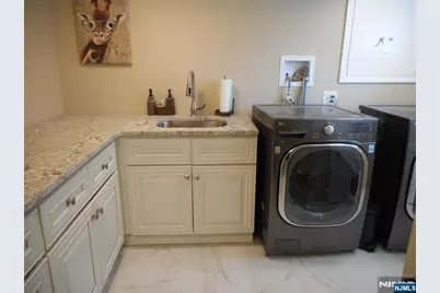 99 Elm Street, Elmwood Park, NJ 07407 - Photo 29