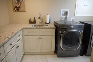 99 Elm St, Elmwood Park, NJ 07407 - Photo 29