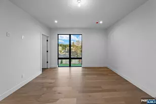 577 Floyd St, Englewood Cliffs, NJ 07632 - Photo 41