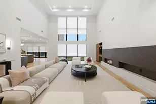 577 Floyd St, Englewood Cliffs, NJ 07632 - Photo 7