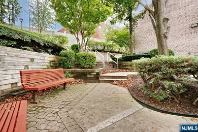 17 Colonial Village Drive, Hillsdale, NJ 07642 - Photo 21