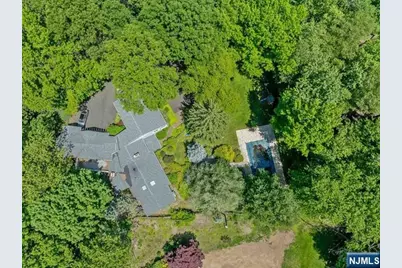 3 Lambs Lane, Cresskill, NJ 07626 - Photo 5