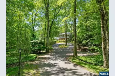 3 Lambs Lane, Cresskill, NJ 07626 - Photo 9