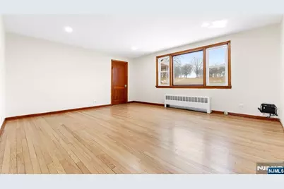 395 Palisade Avenue 1 #1, Garfield, NJ 07026 - Photo 5