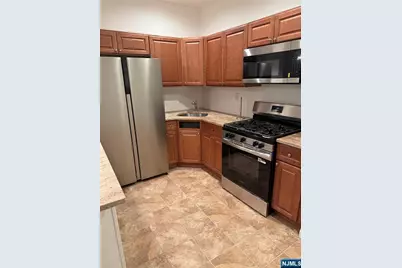 503 Valley Brook Avenue 2 #2, Lyndhurst Township, NJ 07071 - Photo 5