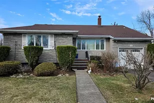 560 Boulevard, New Milford, NJ 07646 - Photo 1