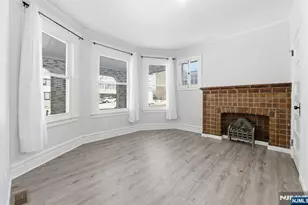 15 Highland Ave, East Orange, NJ 07018 - Photo 5
