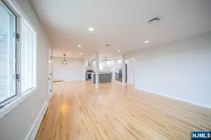 223 E Palisades Blvd 2nd Fl, Palisades Park, NJ 07650 - Photo 7