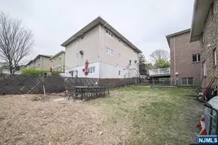 223 E Palisades Blvd 2nd Fl, Palisades Park, NJ 07650 - Photo 25