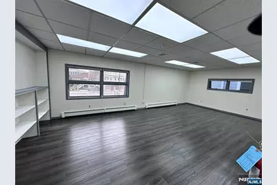 107 Stuyvesant Avenue 202 #202, Lyndhurst Township, NJ 07071 - Photo 5