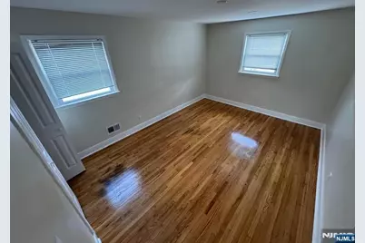 34 Bergen Avenue, Bergenfield, NJ 07621 - Photo 5