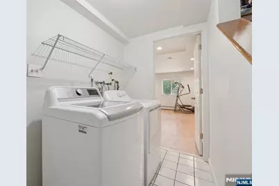 1670 Maple Street, Fort Lee, NJ 07024 - Photo 21