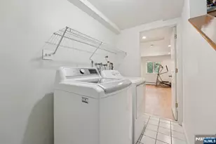 1670 Maple St, Fort Lee, NJ 07024 - Photo 21