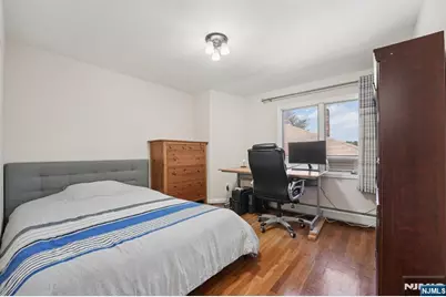 1670 Maple Street, Fort Lee, NJ 07024 - Photo 19