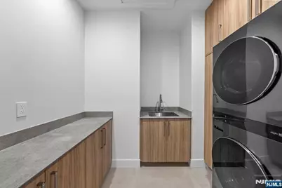 577 Floyd Street, Englewood Cliffs, NJ 07632 - Photo 35