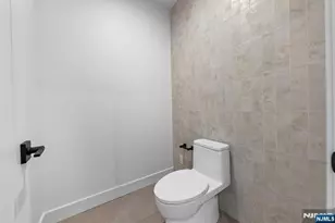 577 Floyd St, Englewood Cliffs, NJ 07632 - Photo 37