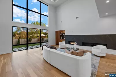 577 Floyd Street, Englewood Cliffs, NJ 07632 - Photo 7