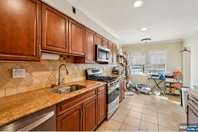 44 Forsythia Lane, Paramus, NJ 07652 - Photo 17